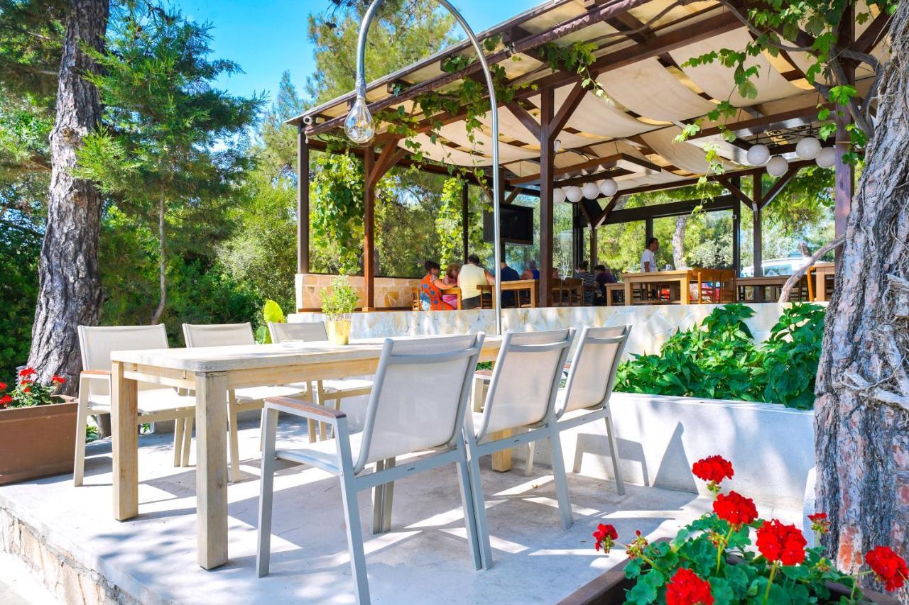 Hotel Esperia Pefkari